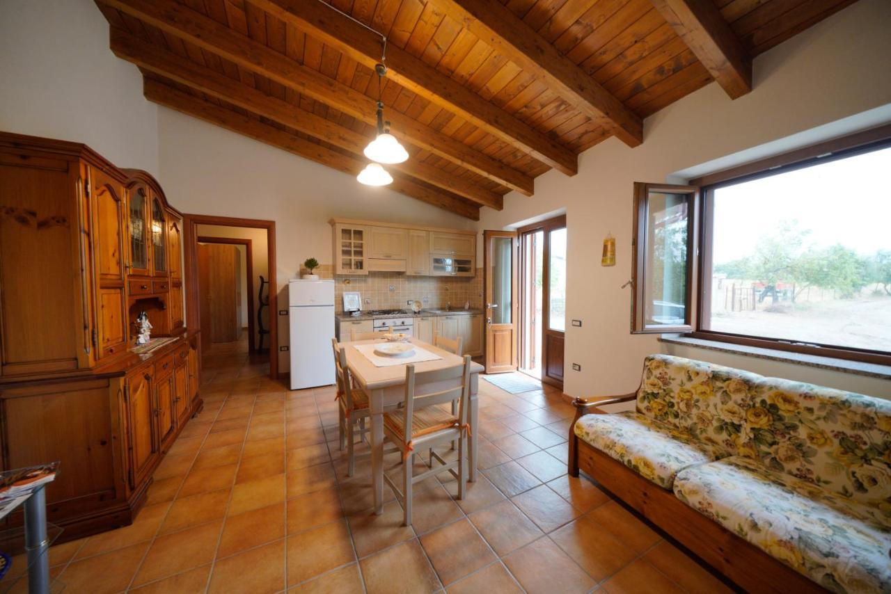 Apartament L'Oliveto Nuxis Zewnętrze zdjęcie